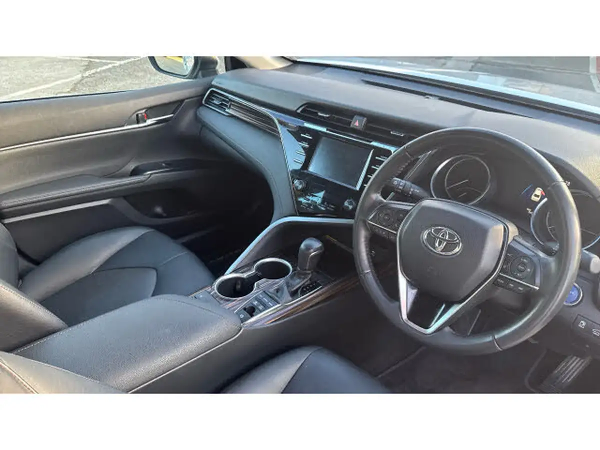 2020-toyota-camry-25-vvt-i-excel-big-10