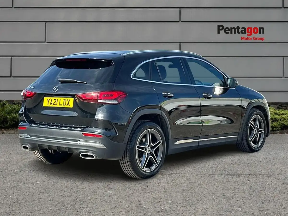 2021-mercedes-benz-gla-class-13-gla-180-amg-line-1332cc-big-3