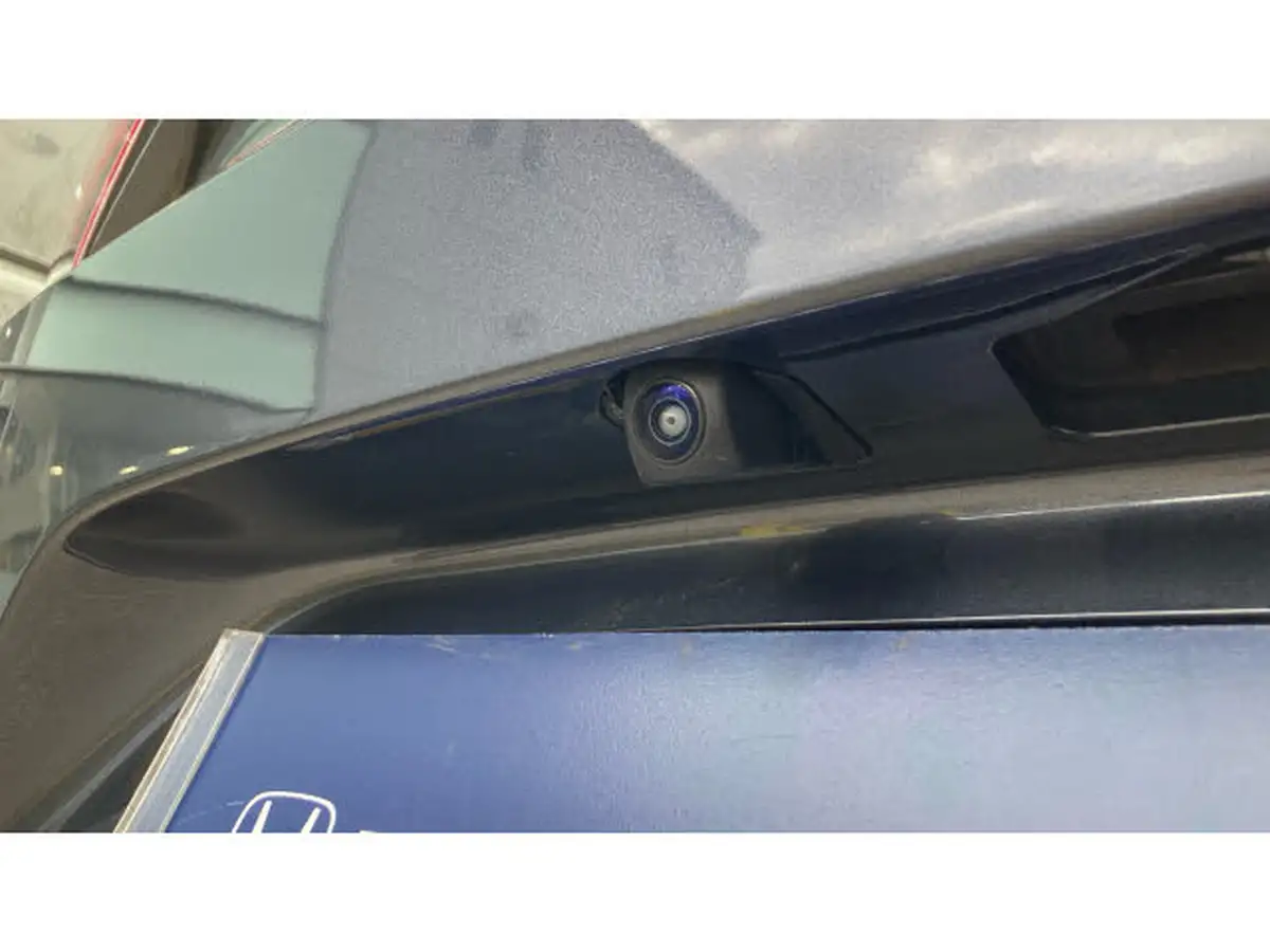 2023-honda-hr-v-15-i-mmd-advance-big-14