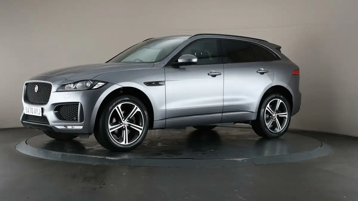 2020-jaguar-f-pace-20-i4d-chequered-flag-180ps-big-41