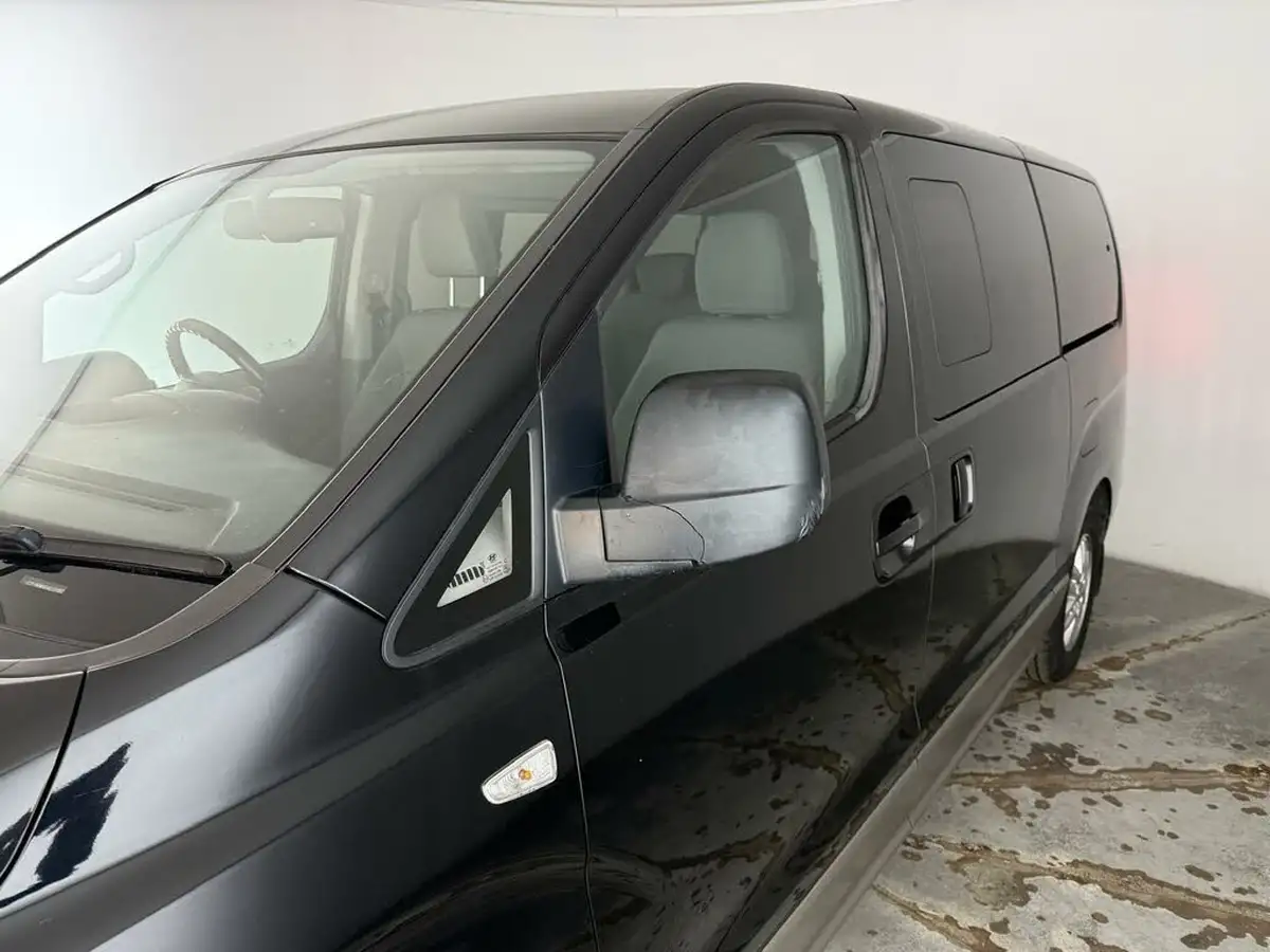 2019-hyundai-i800-25crdi-se-nav-136ps-big-19