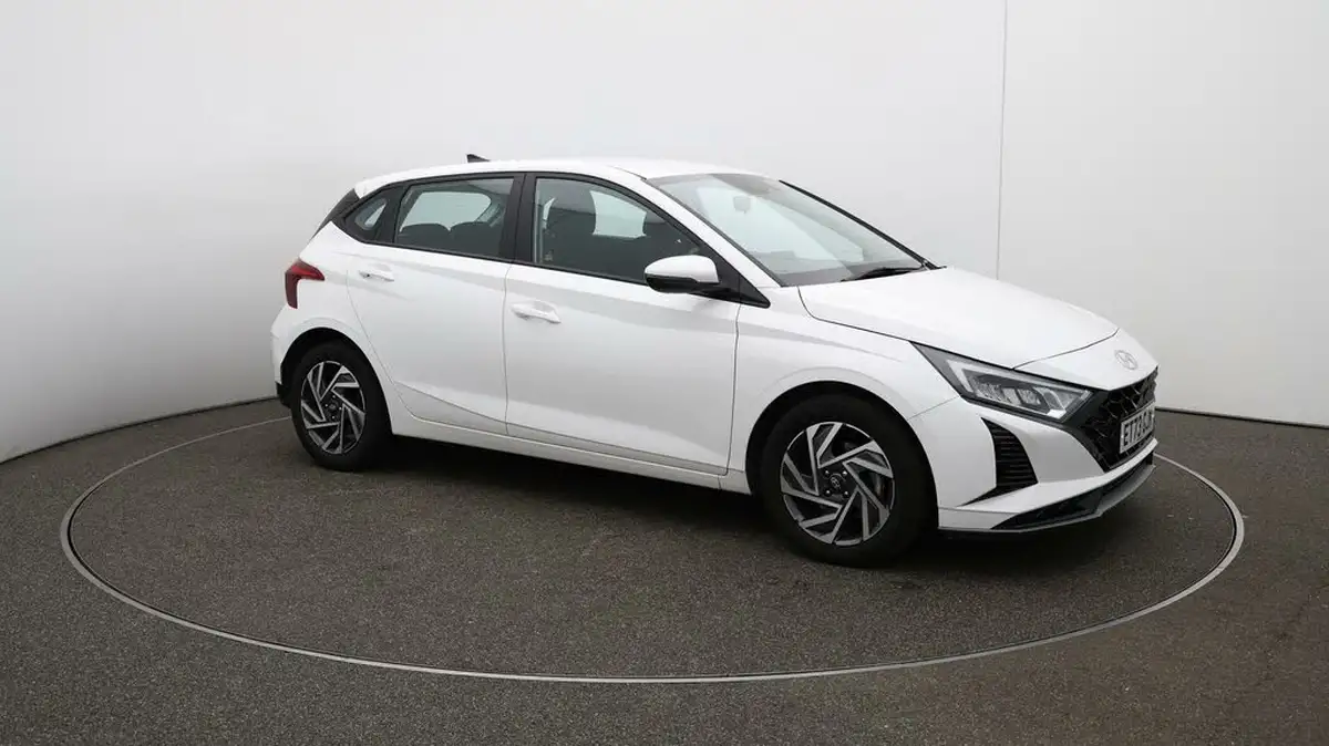 2024-hyundai-i20-10-t-gdi-advance-big-44