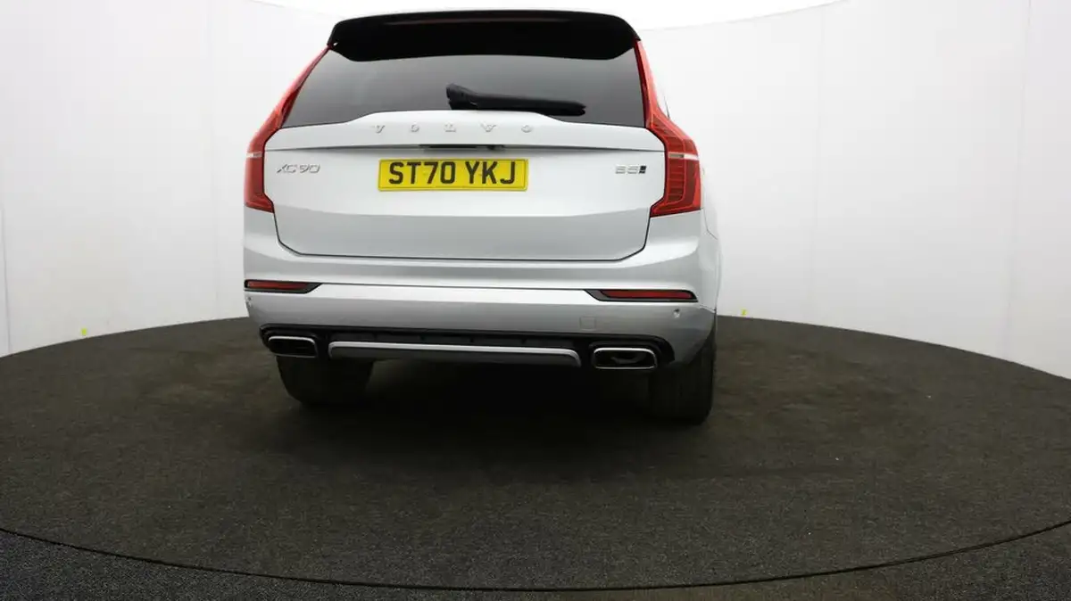 2021-volvo-xc90-20td-b5-r-design-big-68