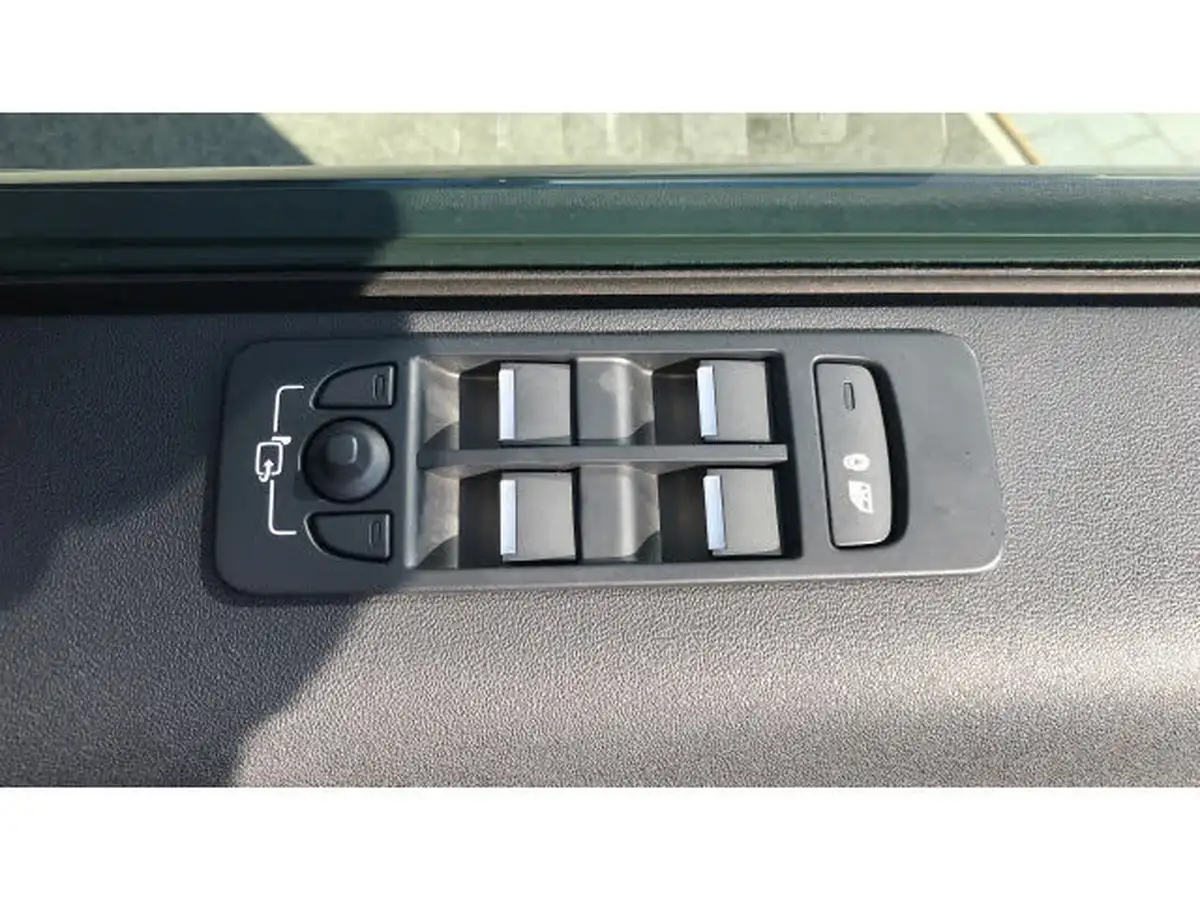 2022-land-rover-discovery-sport-20-d200-r-dynamic-se-big-41