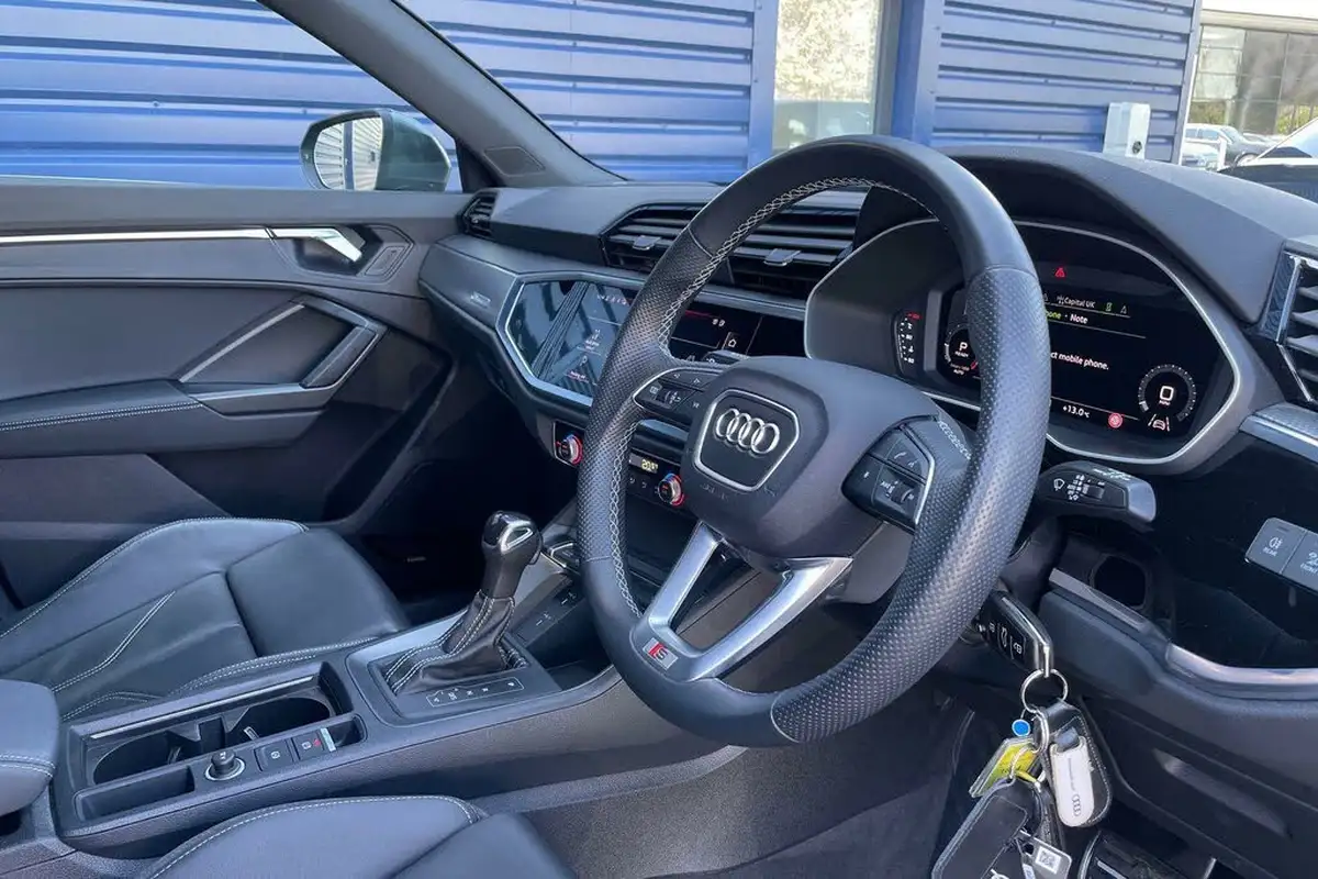 2021-audi-q3-15-35-tfsi-s-line-cod-station-wagon-tronic-big-26