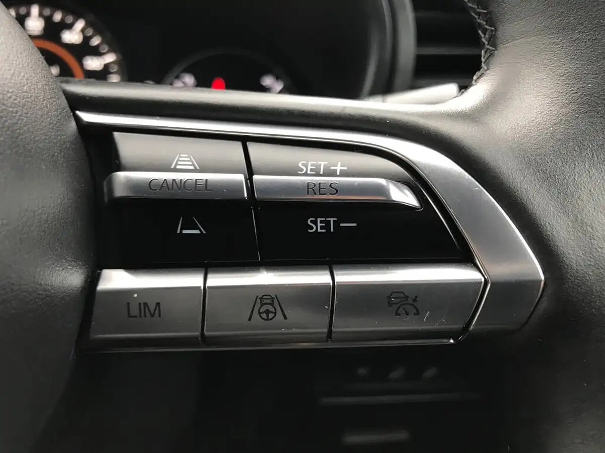2021-mazda-mazda3-20-gt-sport-tech-180ps-hatchback-5d-auto-big-24