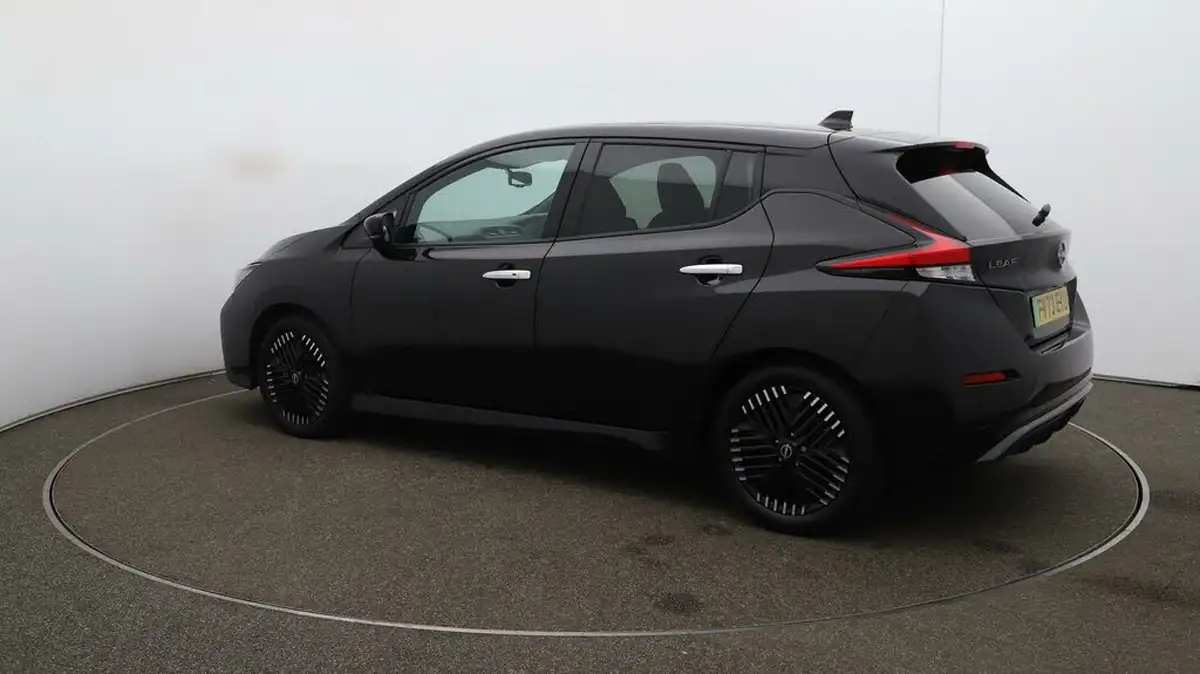 2023-nissan-leaf-e-n-connecta-39kwh-big-28