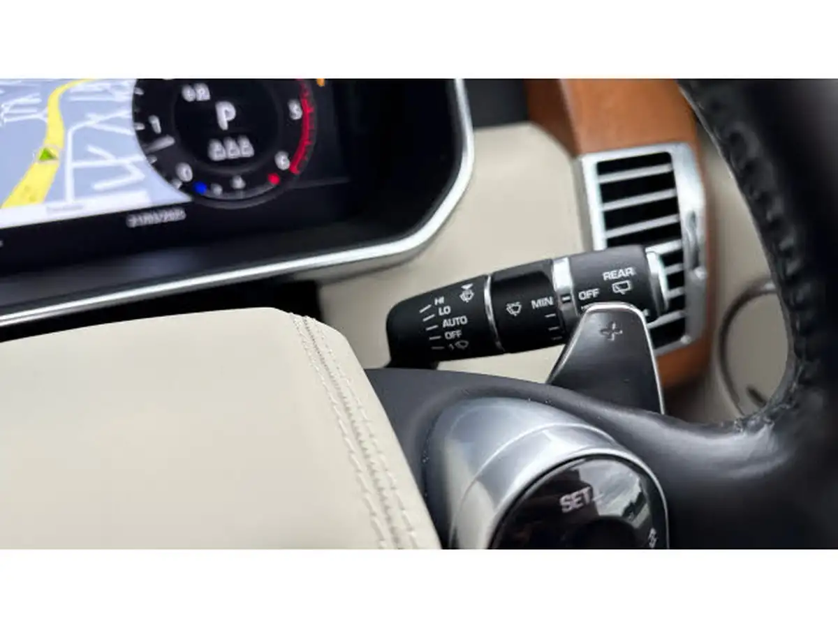 2021-land-rover-range-rover-30-d350-autobiography-big-44