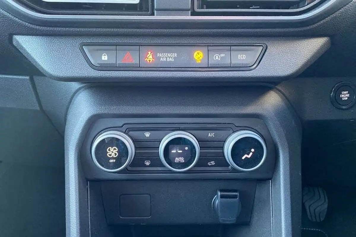 2025-dacia-jogger-10-tce-expression-big-33