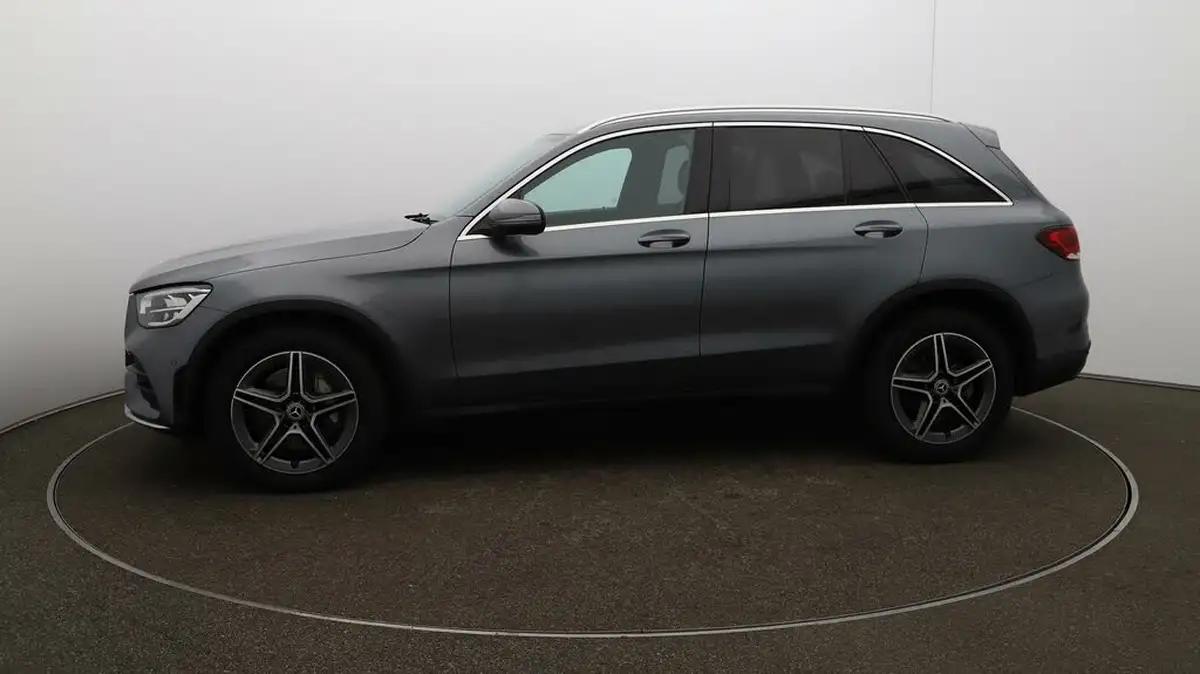 2019-mercedes-benz-glc-class-20d-glc220d-amg-line-station-wagon-5d-4matic-plus-big-4