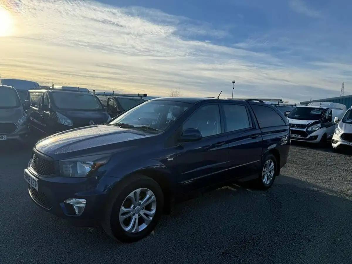 2016-kgm-ssangyong-korando-sports-20td-ex-big-4