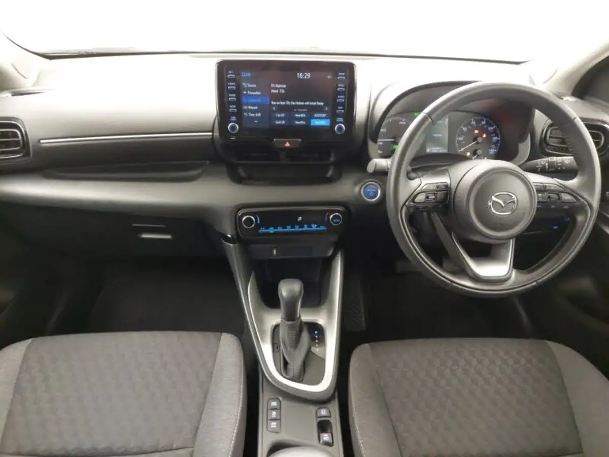 2023-mazda-mazda2-15-agile-big-2