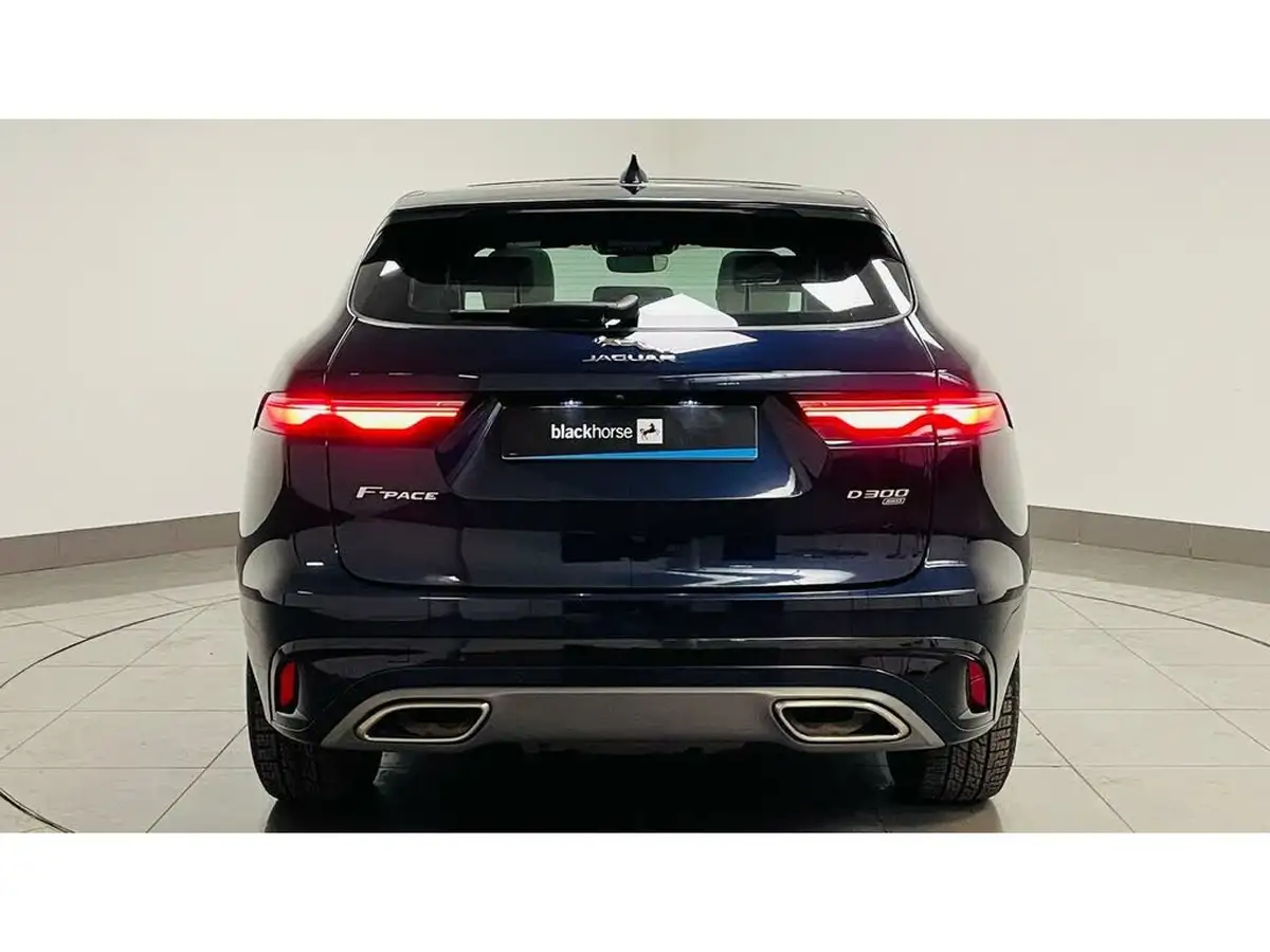 2022-jaguar-f-pace-30-d300-r-dynamic-se-big-6
