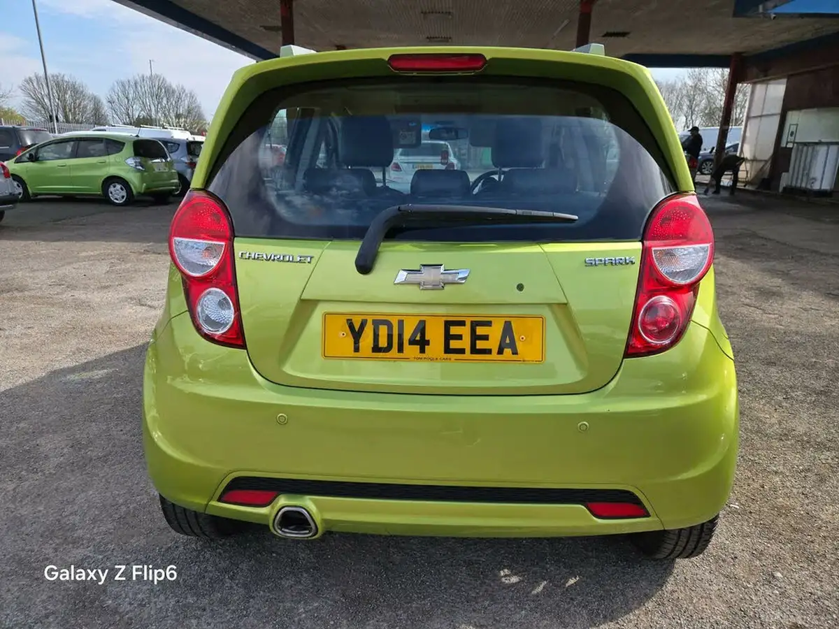 2014-chevrolet-spark-12-ltz-big-5