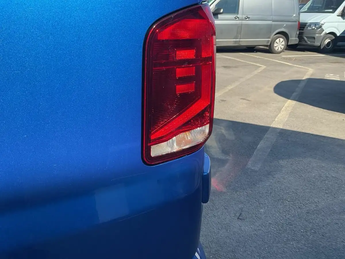 2024-volkswagen-transporter-big-27