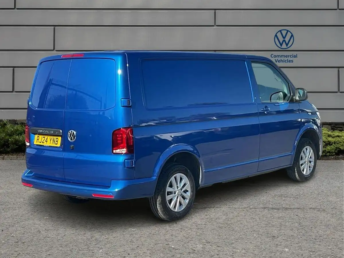 2024-volkswagen-transporter-big-3