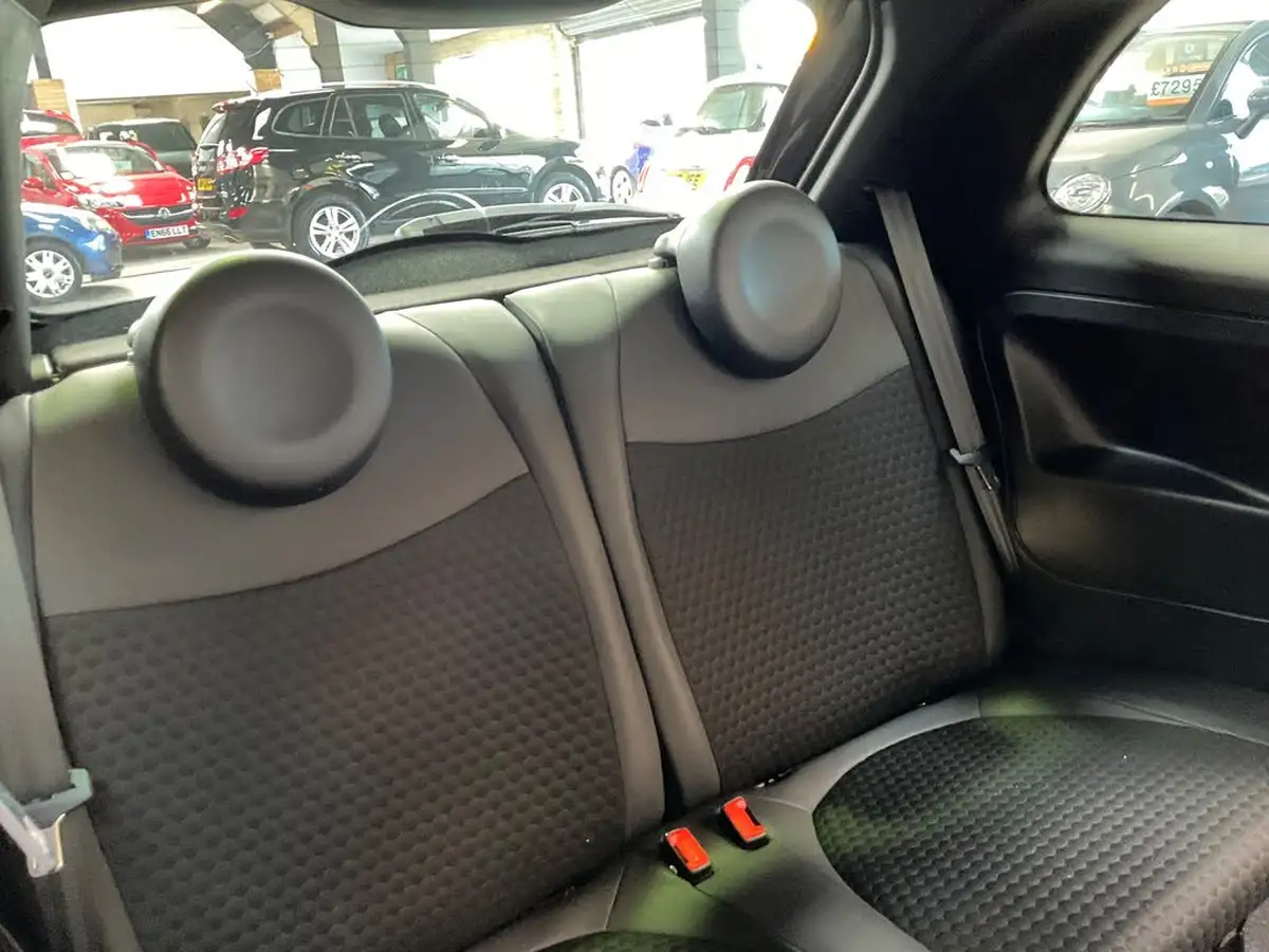 2013-fiat-500-12-s-big-27