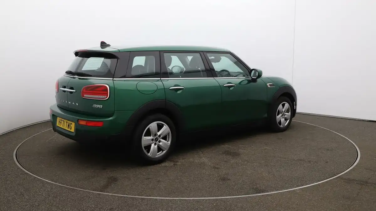 2022-mini-clubman-15-cooper-classic-big-51