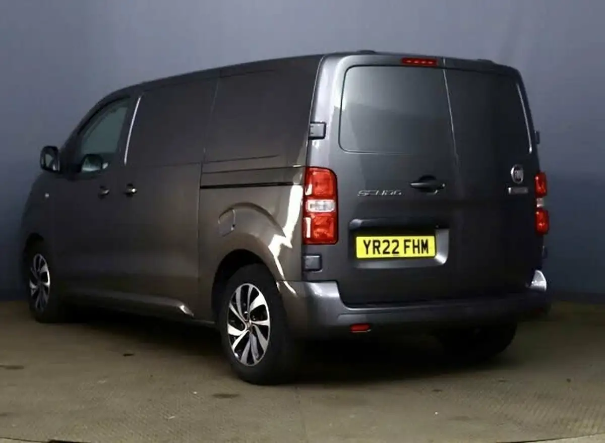 2022-fiat-scudo-20jtd-business-145hpeu6d-swb-panel-big-2
