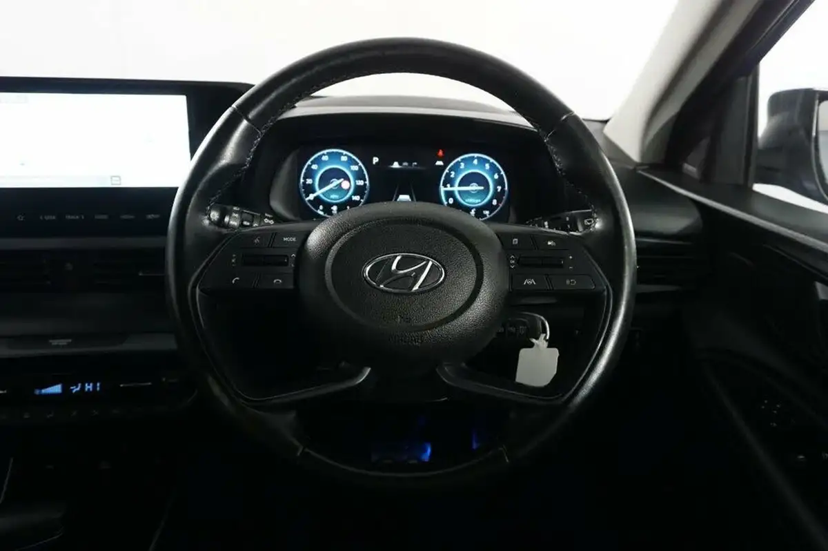 2023-hyundai-bayon-10-t-gdi-premium-120ps-dct-big-15