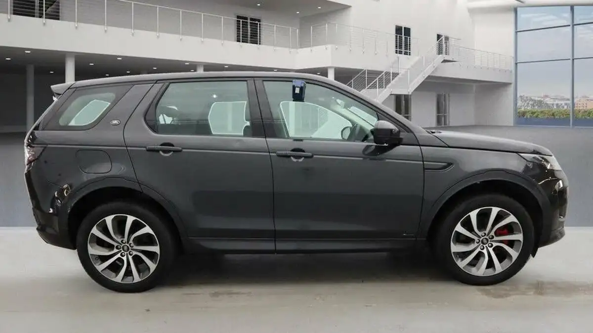 2021-land-rover-discovery-sport-15-p300e-r-dynamic-hse-big-7