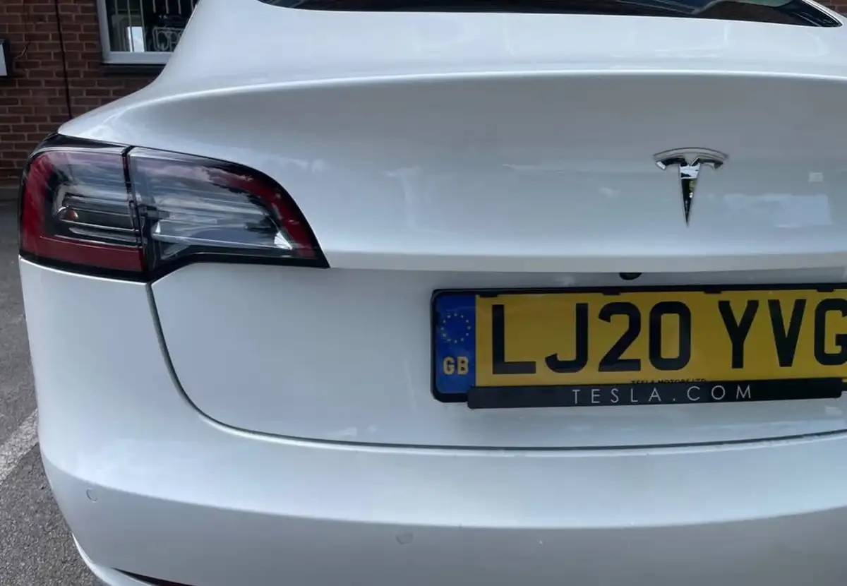 2020-tesla-model-3-e-standard-plus-big-14