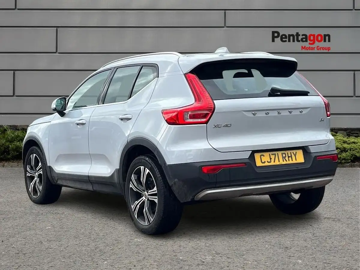 2021-volvo-xc40-20-b4-inscription-pro-194bhp-auto-big-1