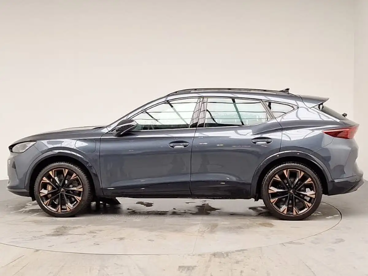 2024-cupra-formentor-15-e-hybrid-vz-first-edition-big-3