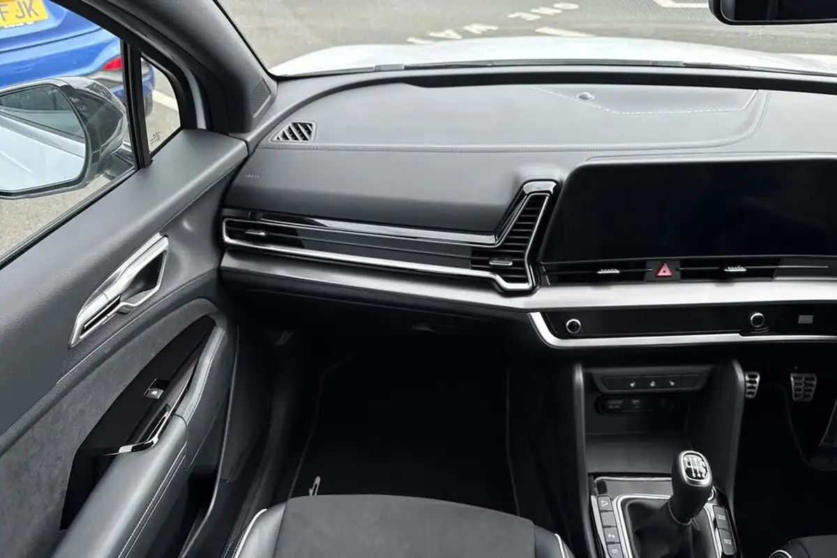 2023-kia-sportage-16-t-gdi-gt-line-148bhp-big-19