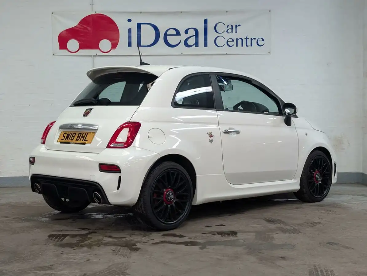 2018-abarth-595-14-tjet-big-3