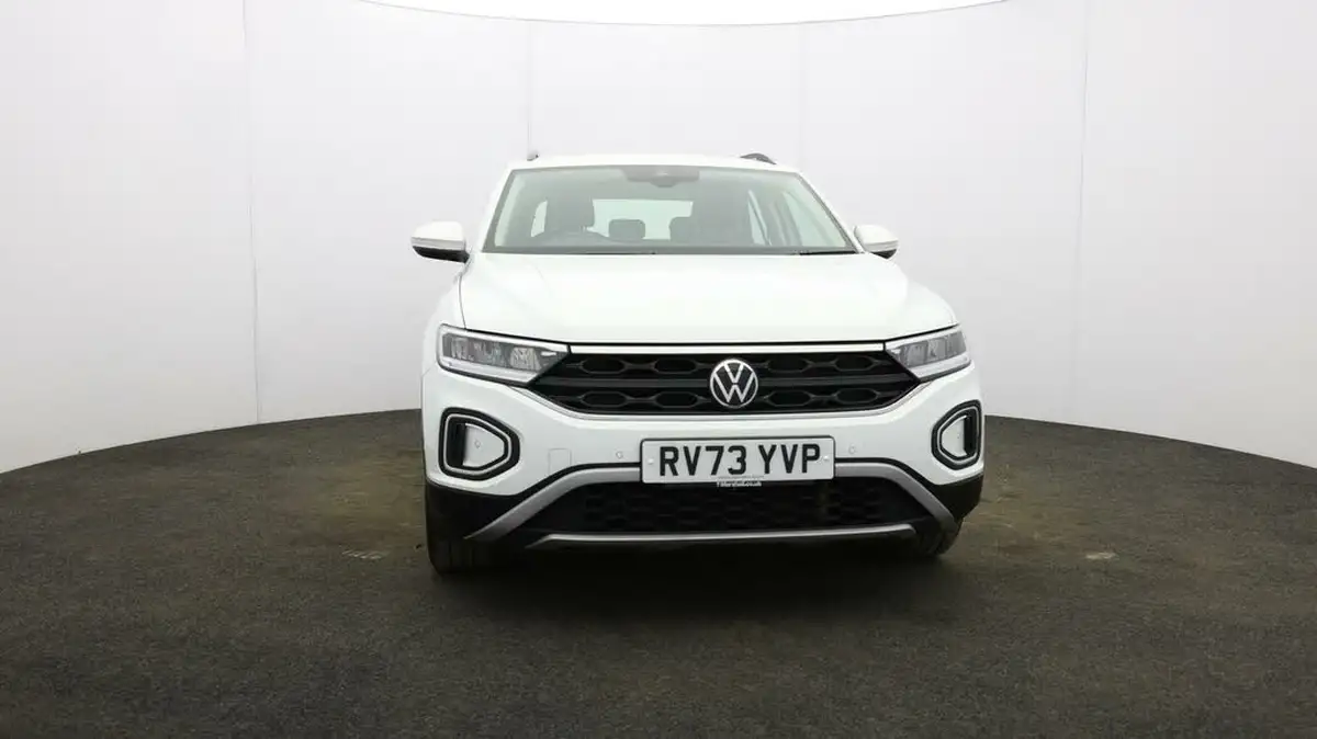2023-volkswagen-t-roc-10-tsi-life-big-34