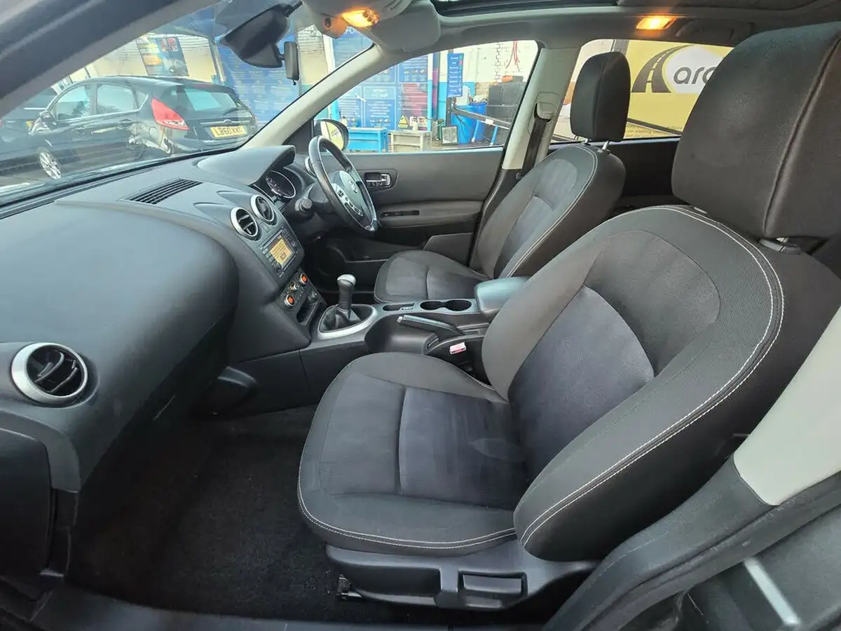 2011-nissan-qashqai-16-n-tec-big-5