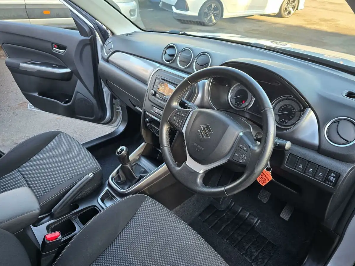 2019-suzuki-vitara-10-boosterjet-sz4-big-14