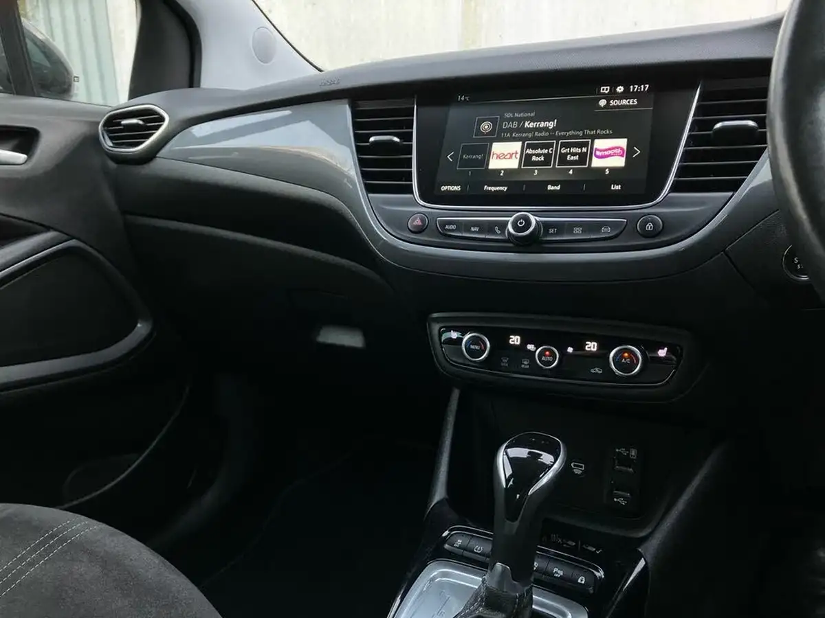 2021-vauxhall-crossland-12-ultimate-nav-auto-big-16
