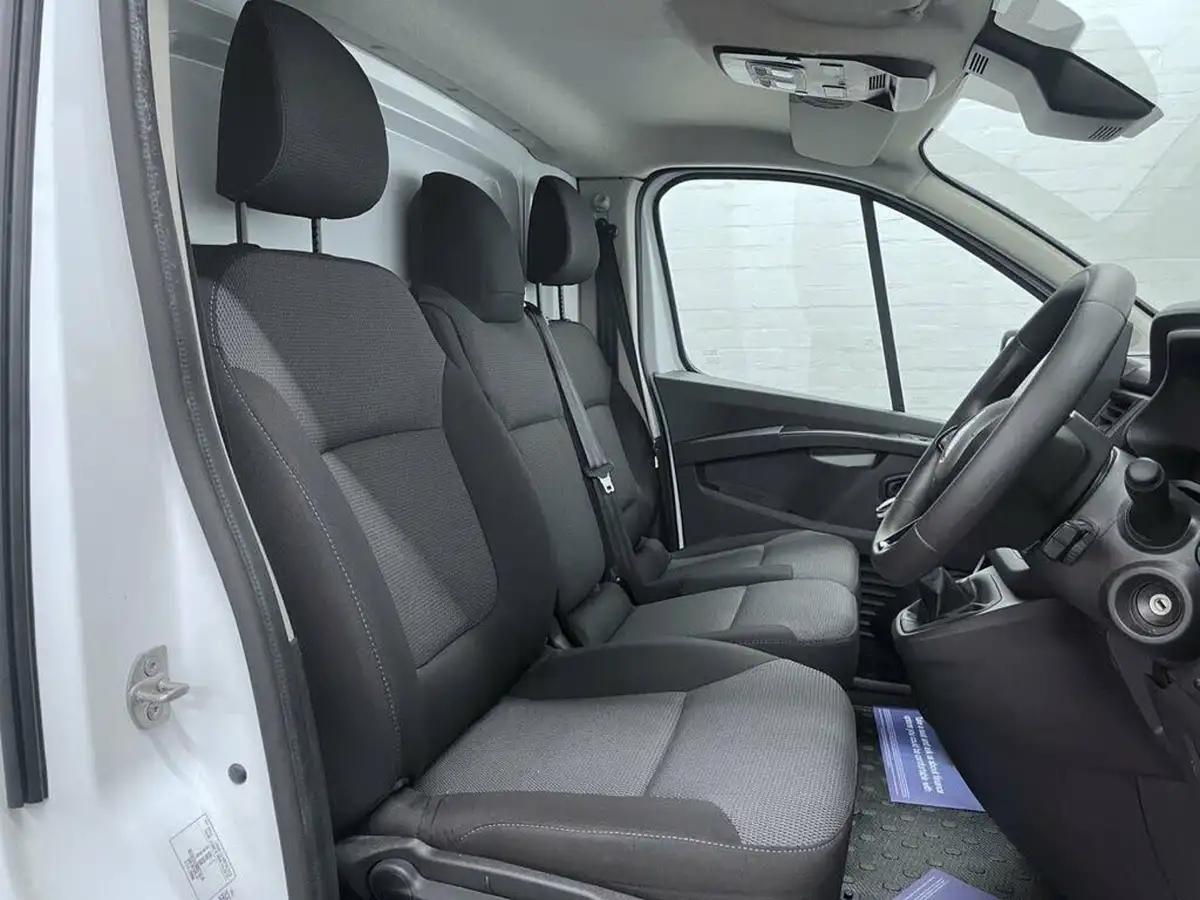 2023-renault-trafic-20dci-ll30-130-advance-eu6d-panel-big-8