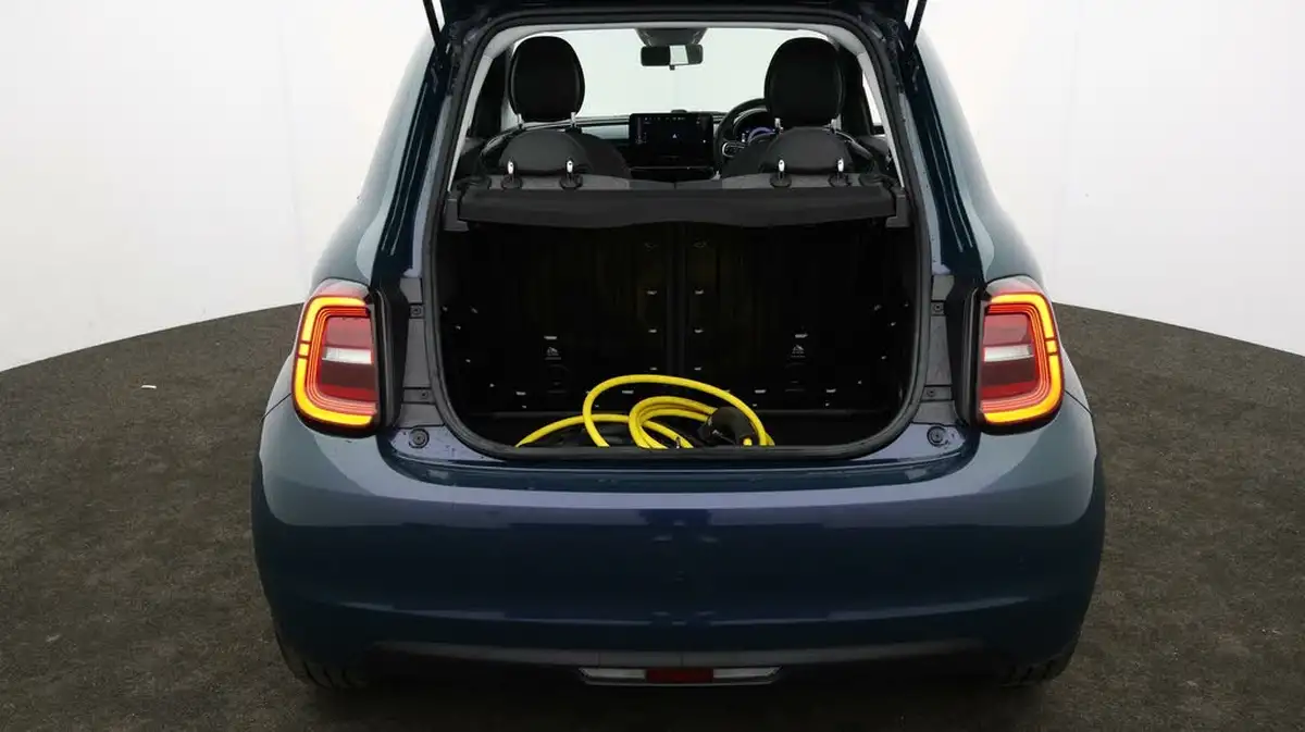 2022-fiat-500-e-icon-117bhp-big-16