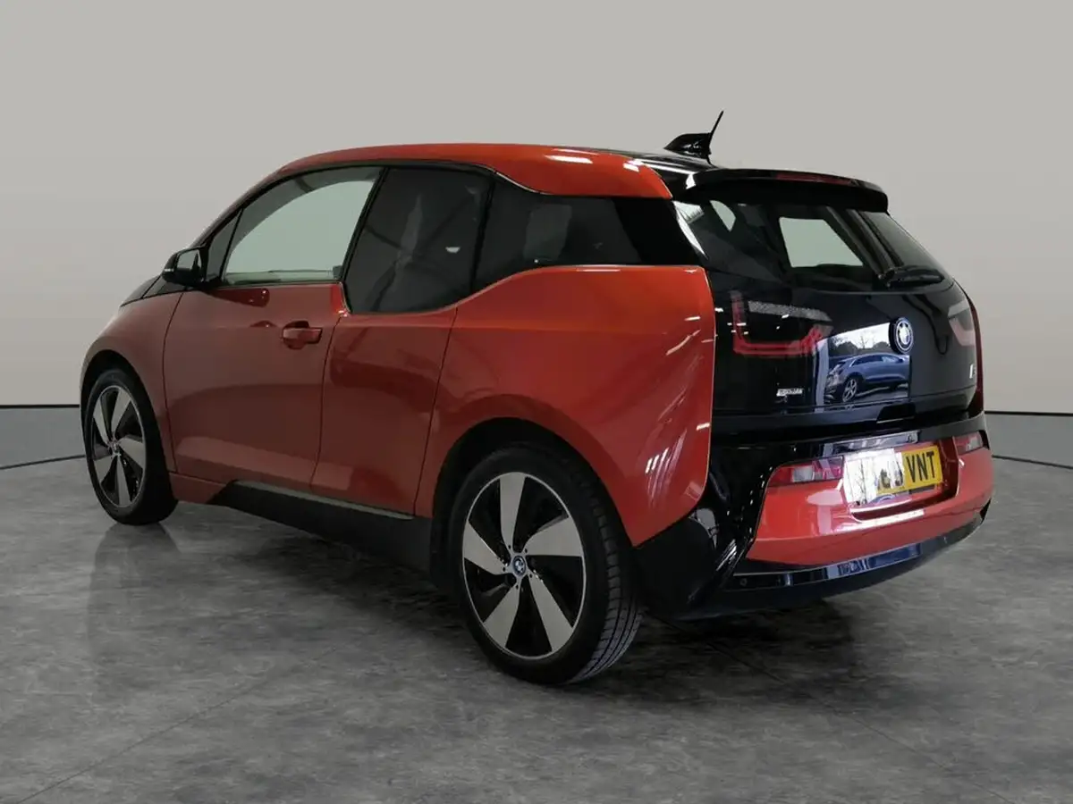 2016-bmw-i3-e-extended-range-big-8