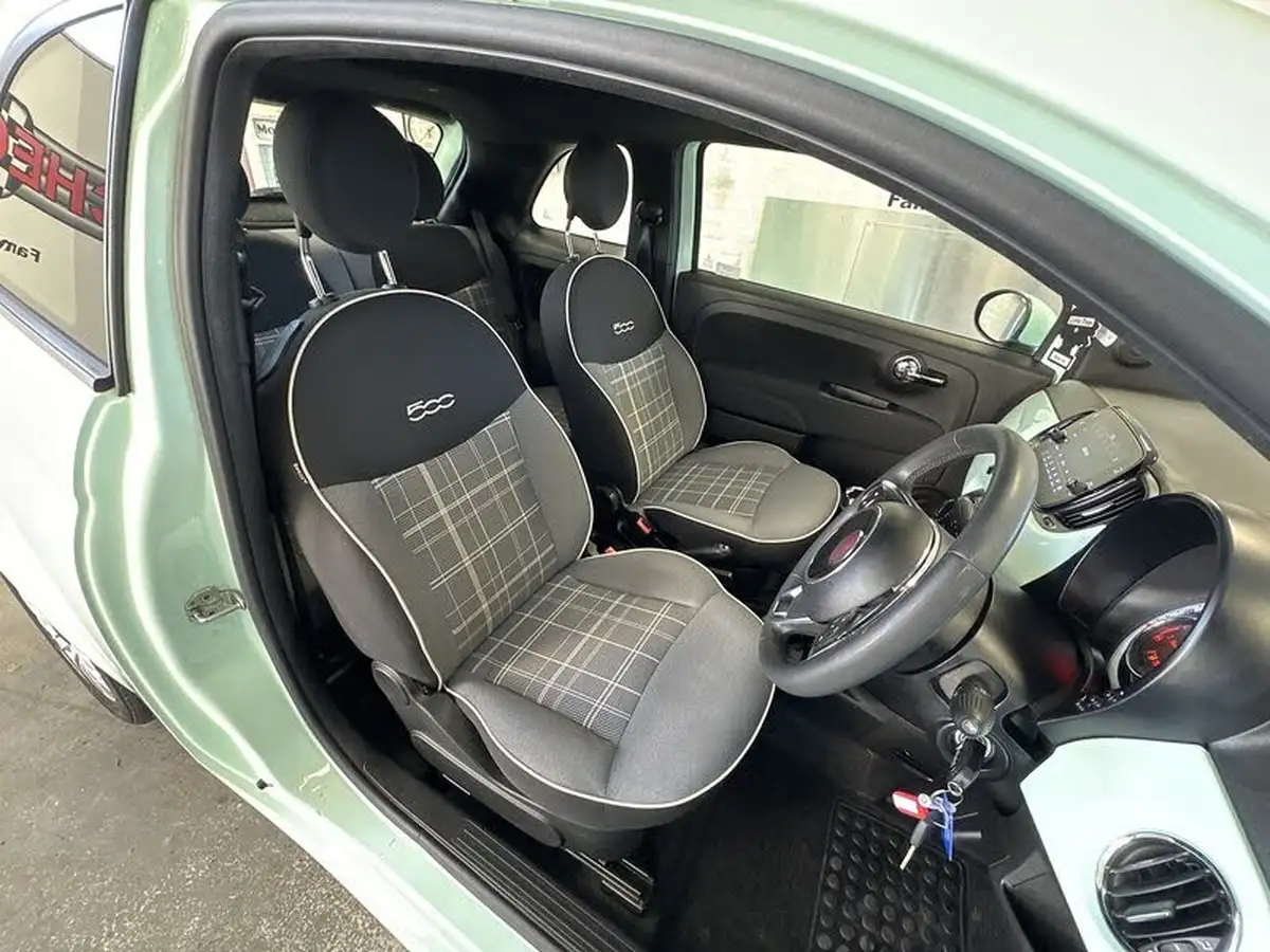 2019-fiat-500-12-lounge-big-9