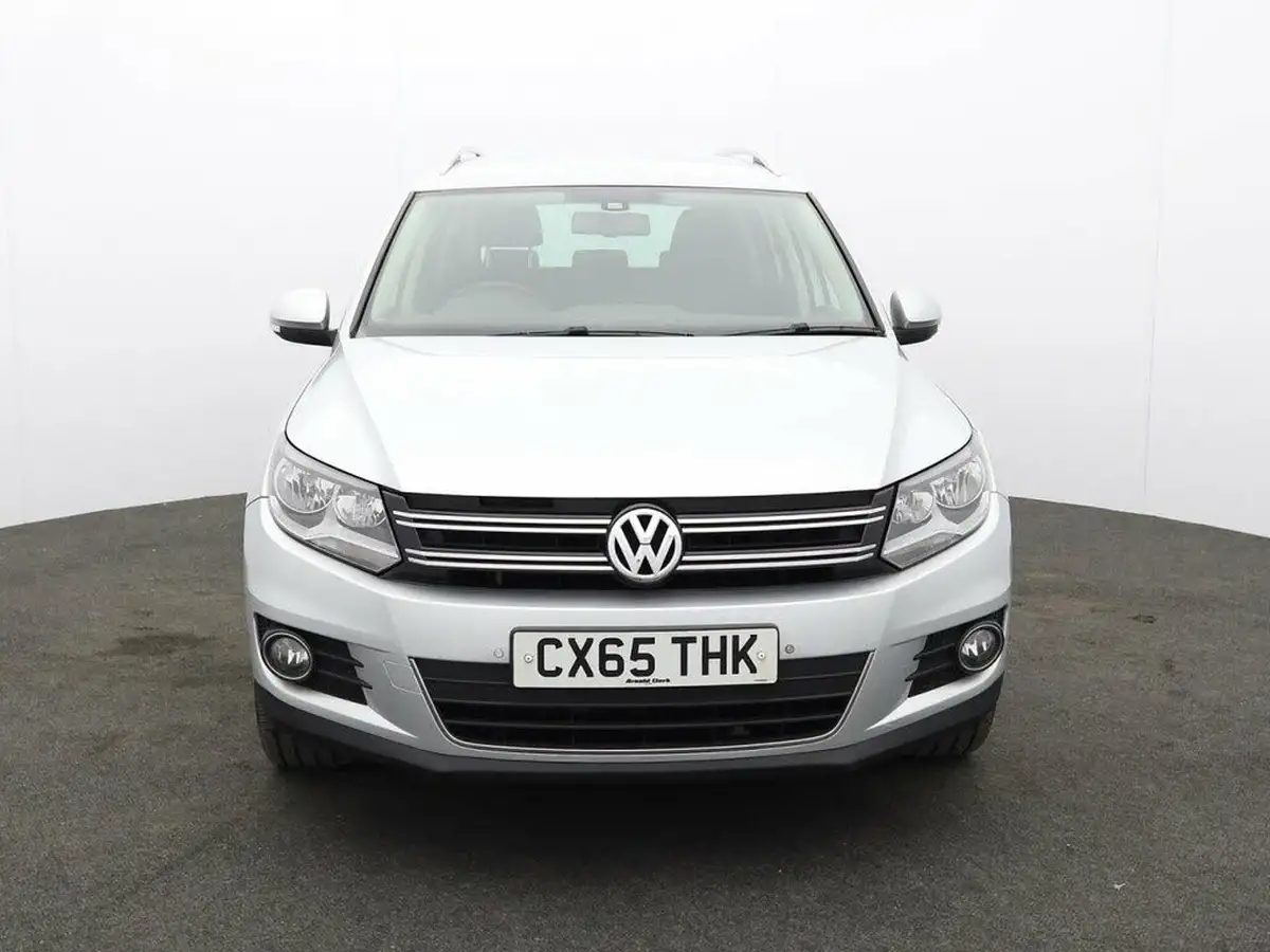2015-volkswagen-tiguan-20tdi-match-150ps-bmt-big-3