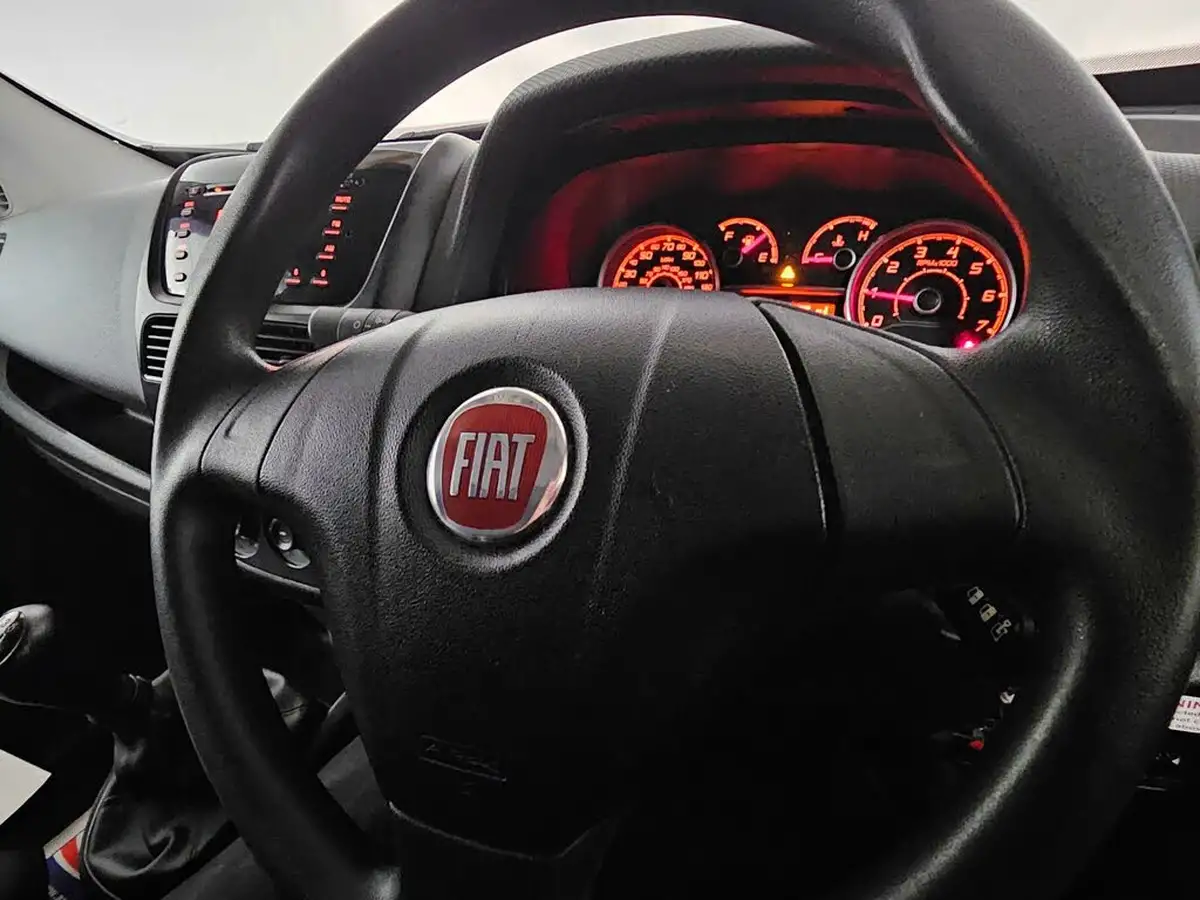2017-fiat-doblo-cargo-13td-l2h1-maxi-sx-big-25