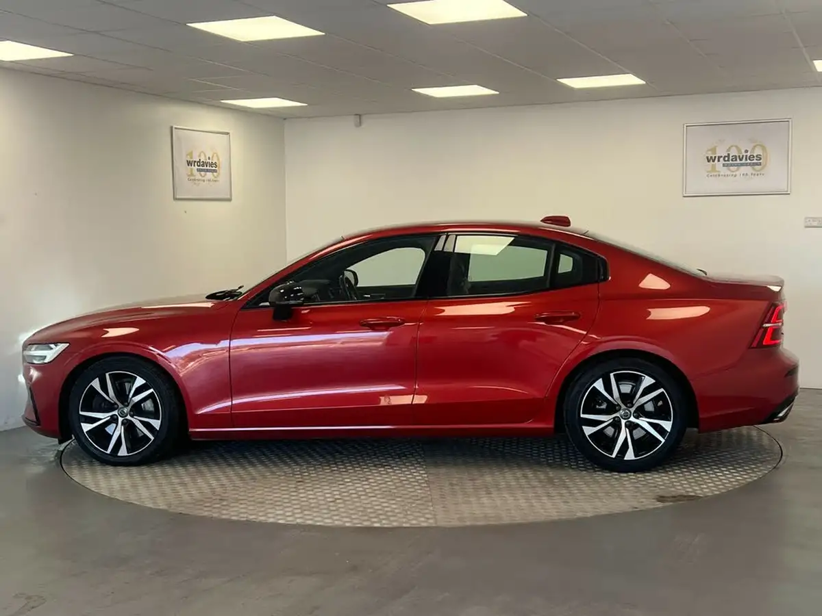 2019-volvo-s60-20-t5-r-design-plus-big-11