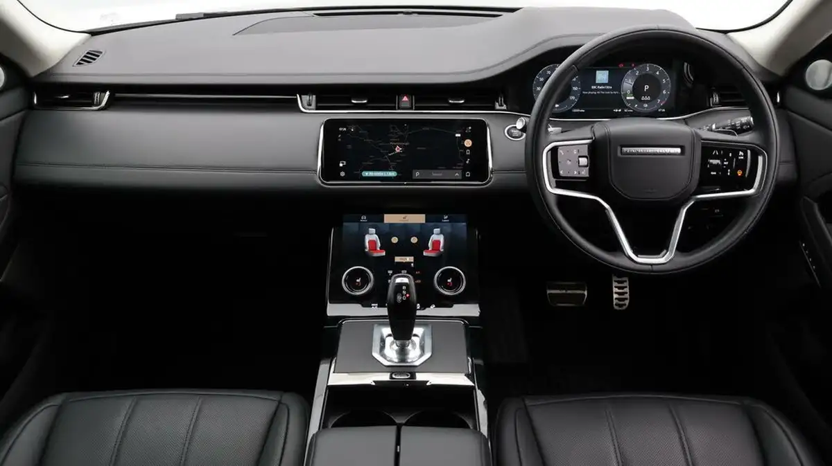 2022-land-rover-range-rover-evoque-15-p300e-autobiography-big-13