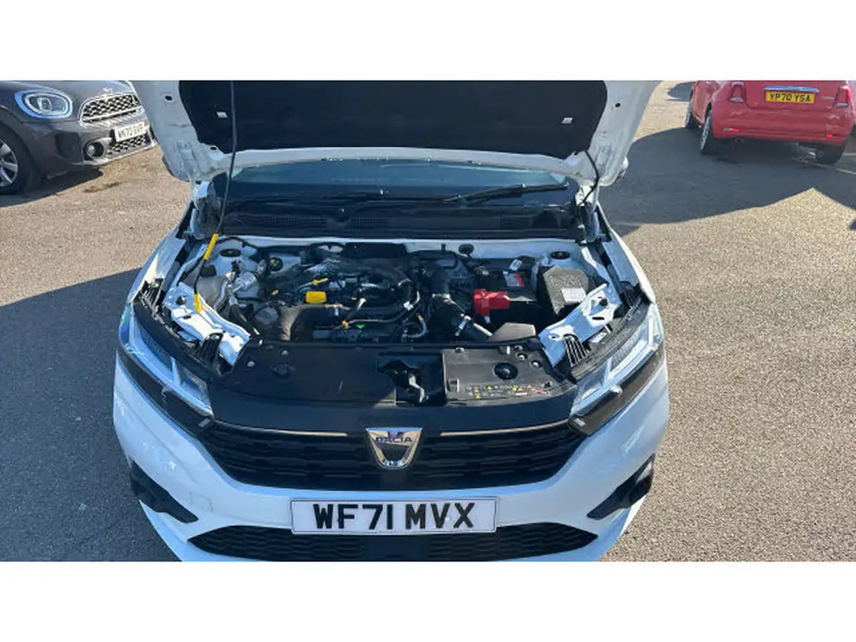 2021-dacia-sandero-10-tce-essential-90bhp-big-7