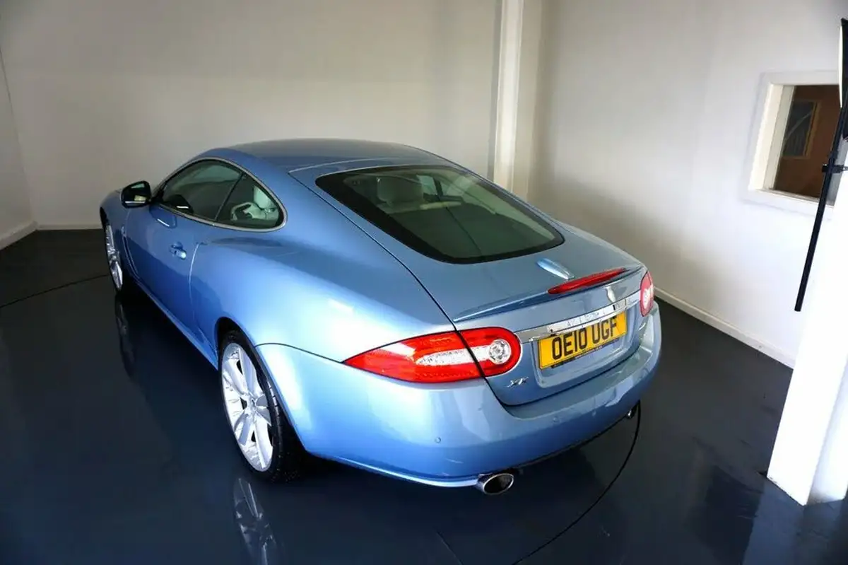 2010-jaguar-xk-50-portfolio-coupe-big-5