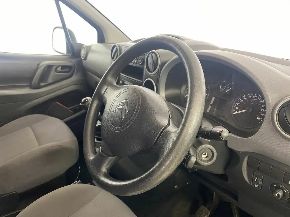 2015-citroen-berlingo-big-14