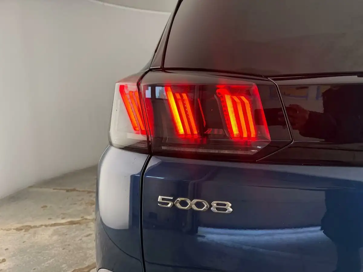 2021-peugeot-5008-suv-15-bluehdi-allure-premium-big-44