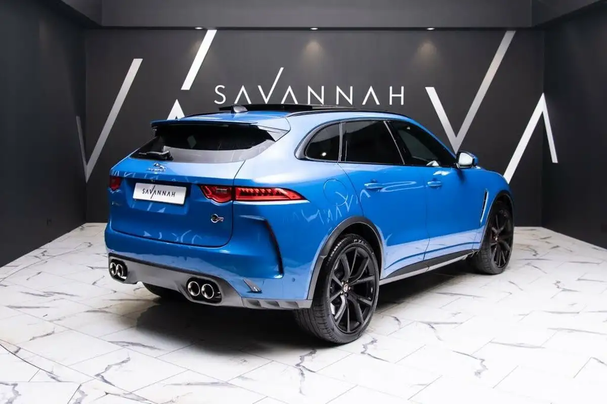 2019-jaguar-f-pace-50-v8-sc-svr-big-13