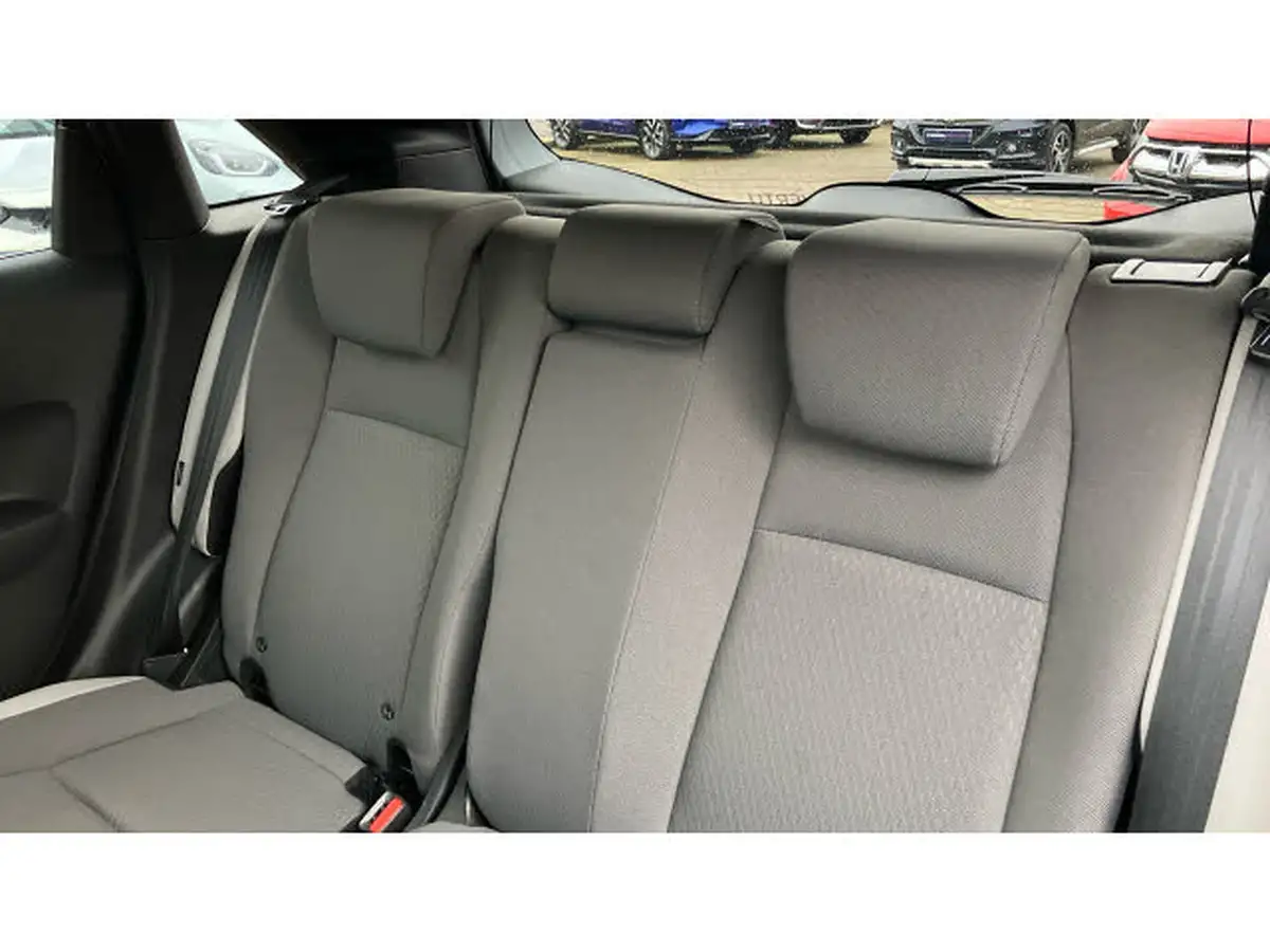 2021-honda-jazz-15-i-mmd-crosstar-ex-109ps-two-tone-big-7