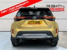 2021-toyota-yaris-cross-15-vvt-i-premiere-edition-awd-i-small-7