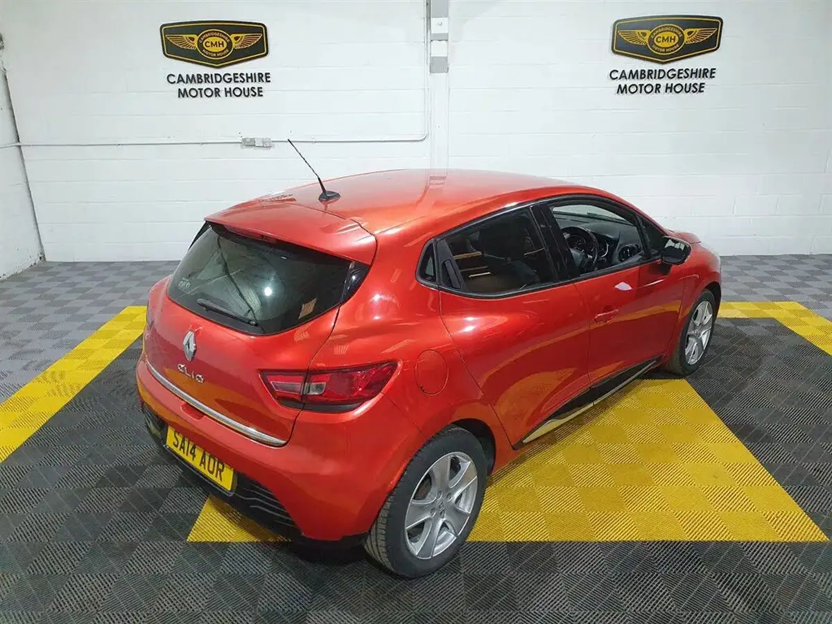 2014-renault-clio-12-dynamique-big-22
